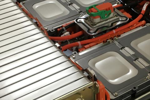 新余高价叉车蓄电池回收,上门回收磷酸电池,蓄电池回收